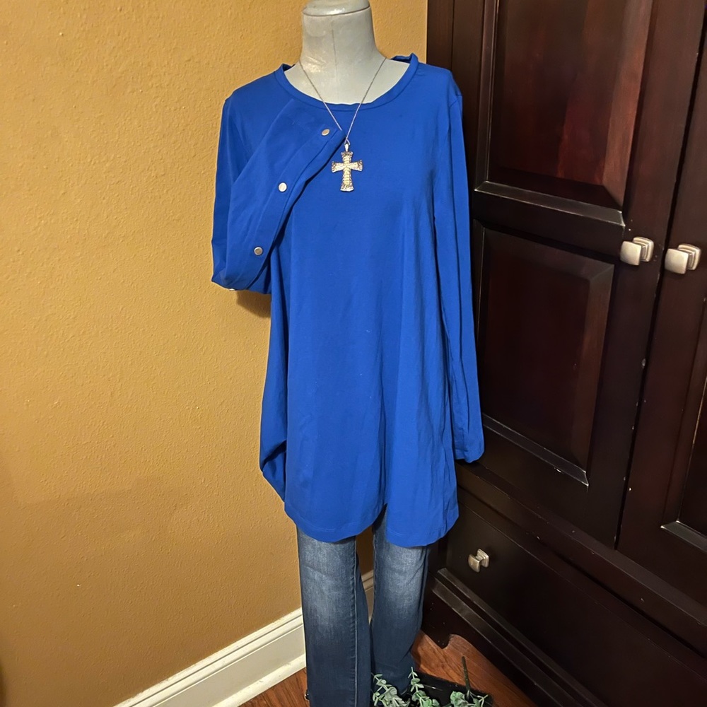 Chicos long sleeve tunic Size 1